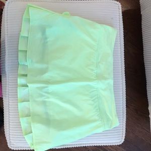 Like New Lululemon Pace Setter Skirt